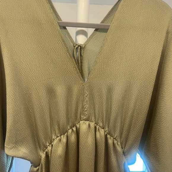 tyche emerald green hammered kimono dress, size small - Picture 3 of 5